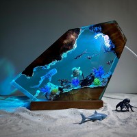 Veilleuse en résine requin-baleine et tortue