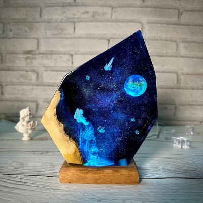 Veilleuse en résine et bois Space Galaxy Lampe époxy interstellaire
